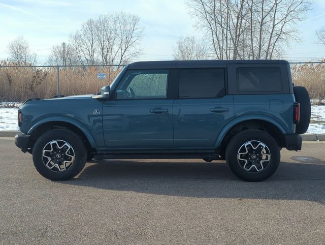 Used 2022 Ford Bronco Outer Banks image 6