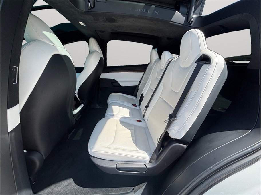 Used 2023 Tesla Model X AWD/4WD image 33