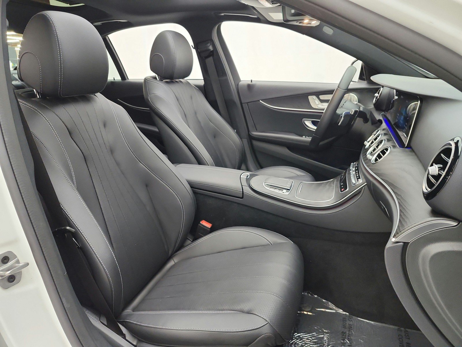 Used 2022 Mercedes-Benz E 350 Sedan image 20