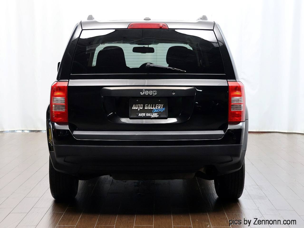 Used 2017 Jeep Patriot Sport FWD image 7