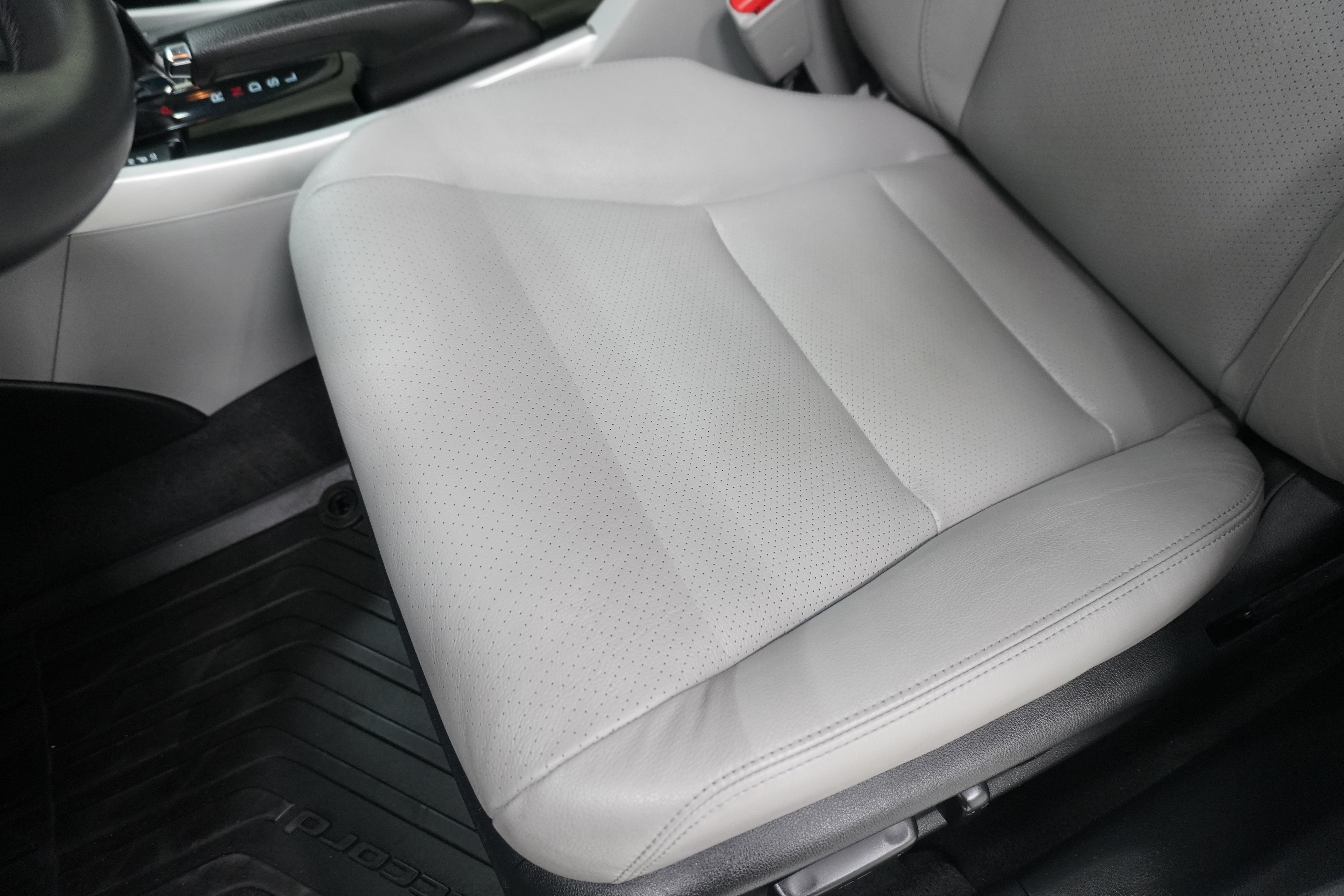 Used 2017 Honda Accord EX-L image 12