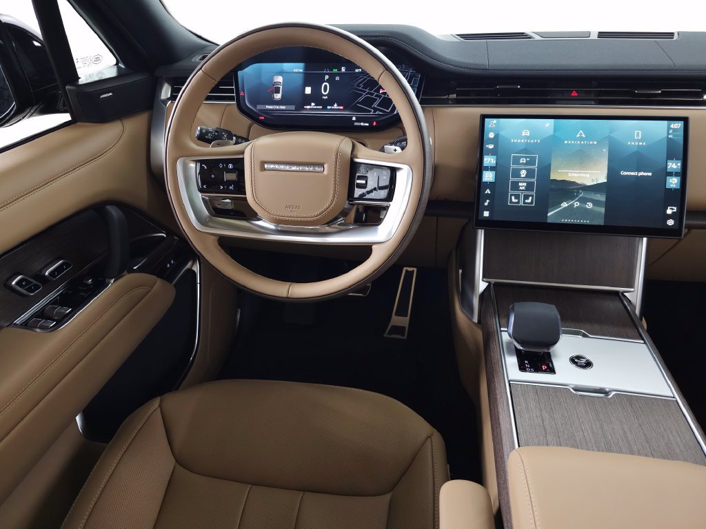 New 2026 Land Rover Range Rover Long Wheelbase SE AWD/4WD image 17