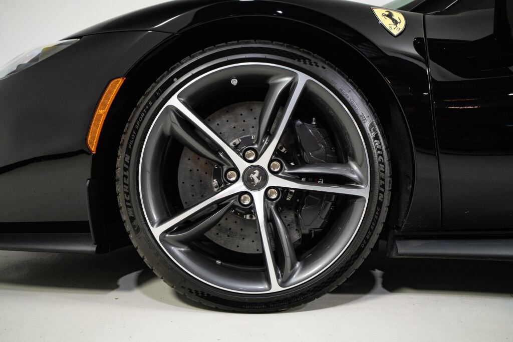 Used 2025 Ferrari 296 GTS image 16