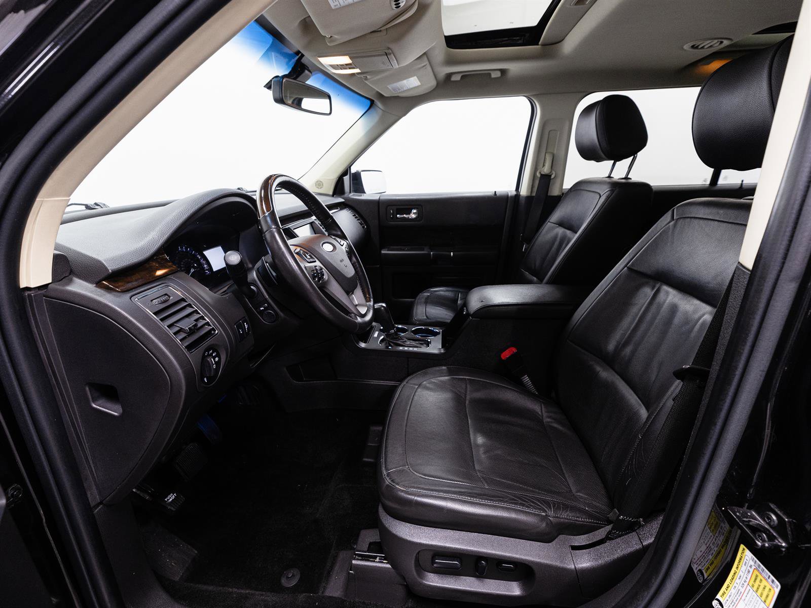 Used 2014 Ford Flex Limited w/ Equipment Group 303A image 4