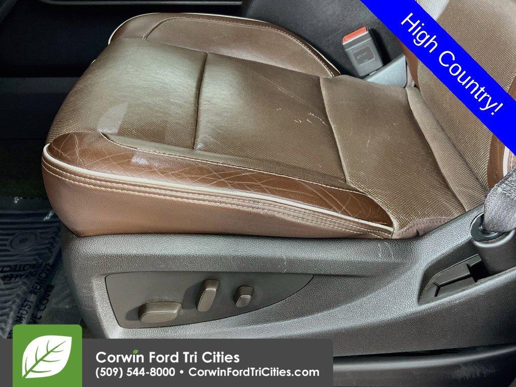 Used 2017 Chevrolet Silverado 1500 High Country AWD/4WD image 21