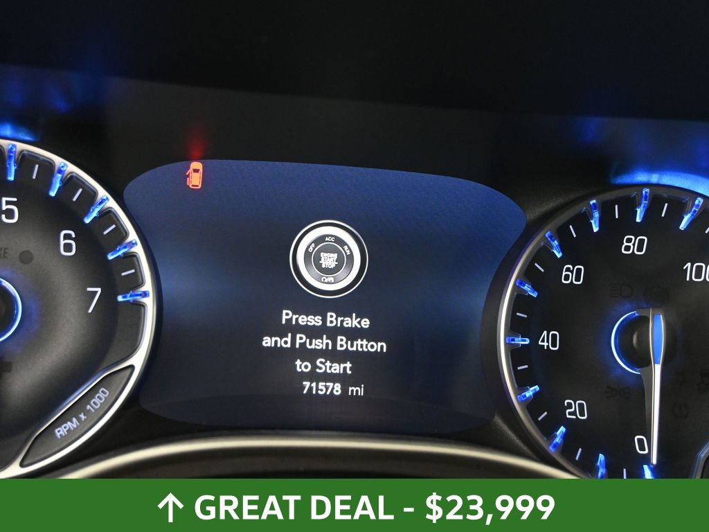 Used 2023 Chrysler Pacifica Touring-L image 21