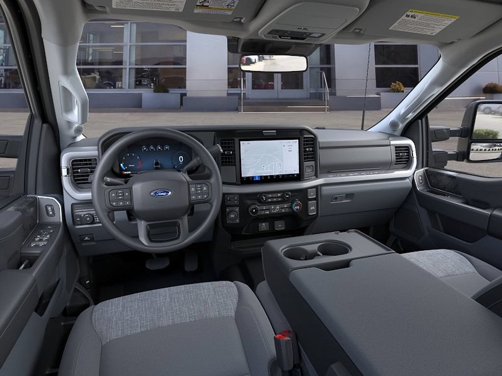 New 2026 Ford F250 XLT w/ XLT Premium Package AWD/4WD image 9