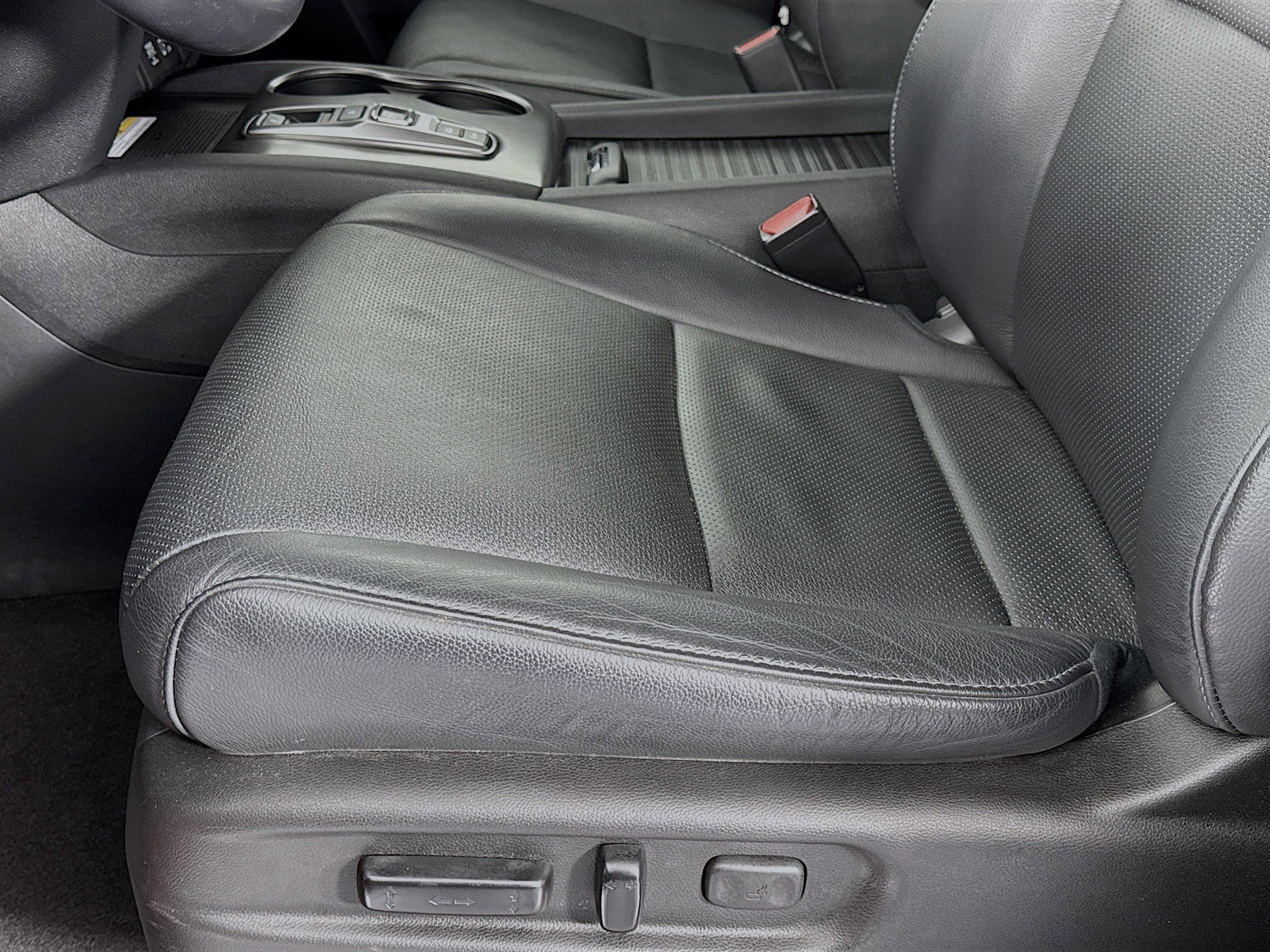 Certified 2023 Honda Passport EX-L image 18