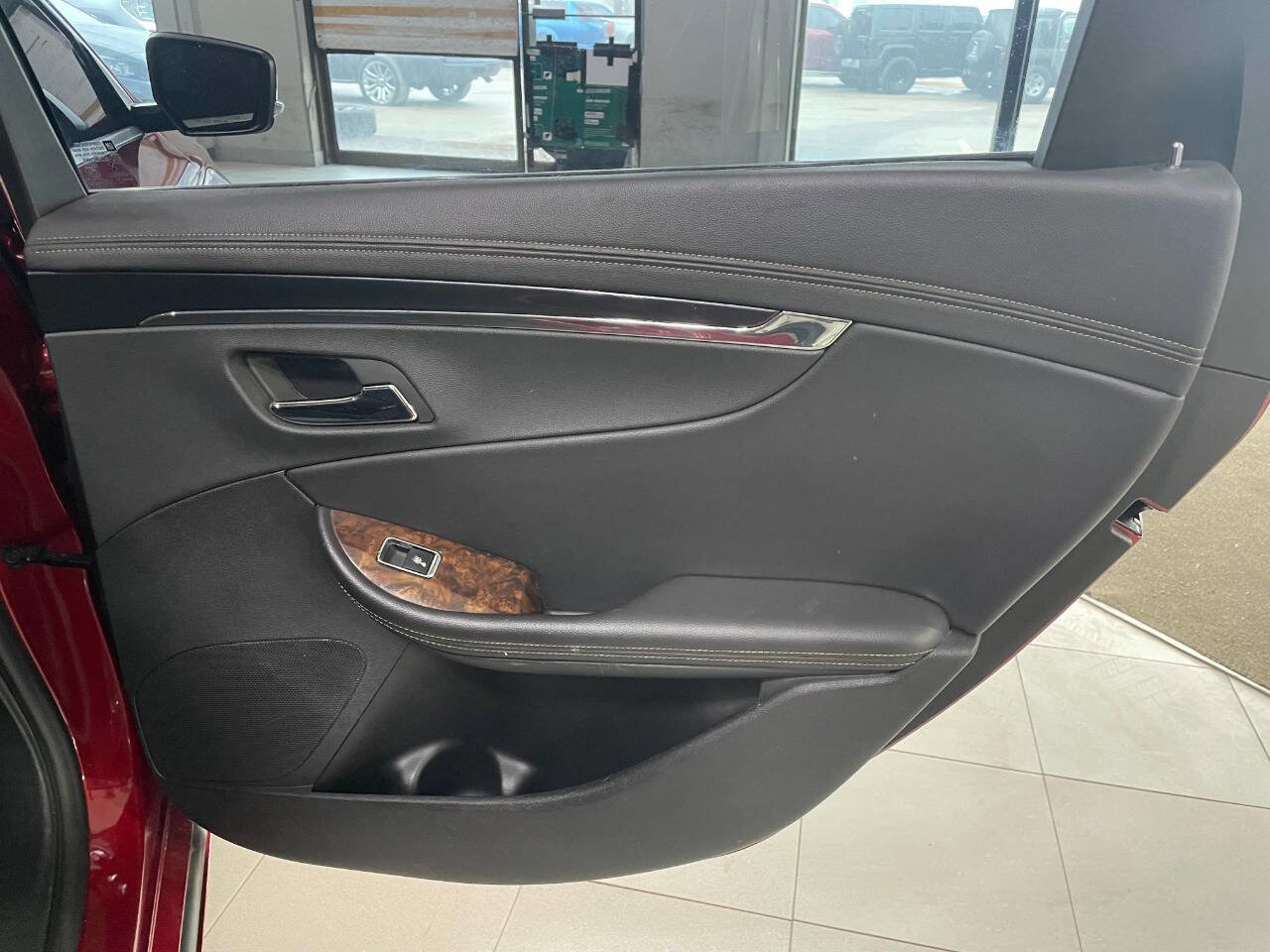 Used 2014 Chevrolet Impala LT image 22