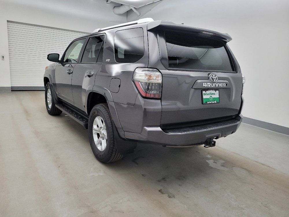 Used 2017 Toyota 4Runner SR5 image 5