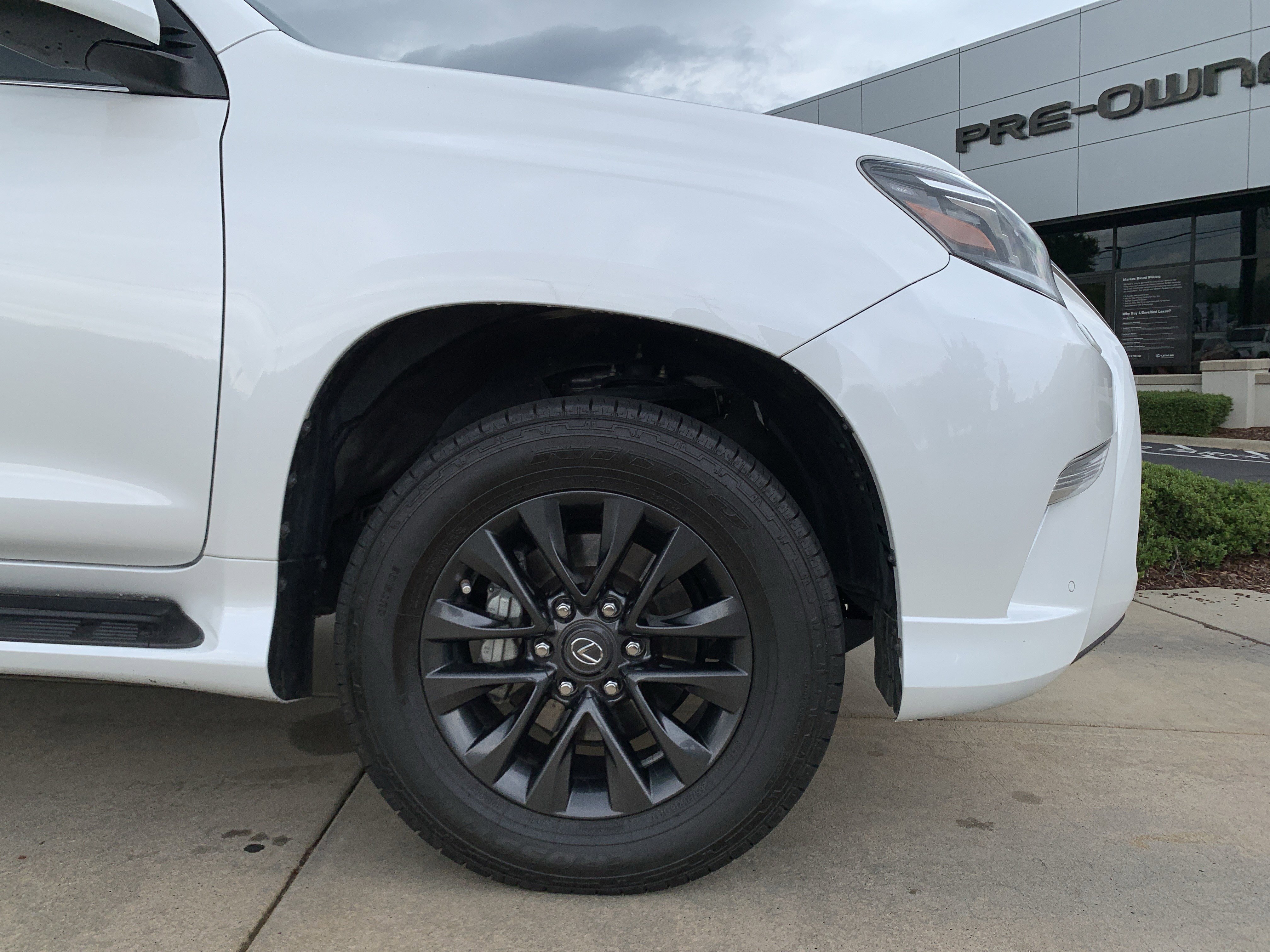 Certified 2022 Lexus GX 460 Premium AWD/4WD image 12