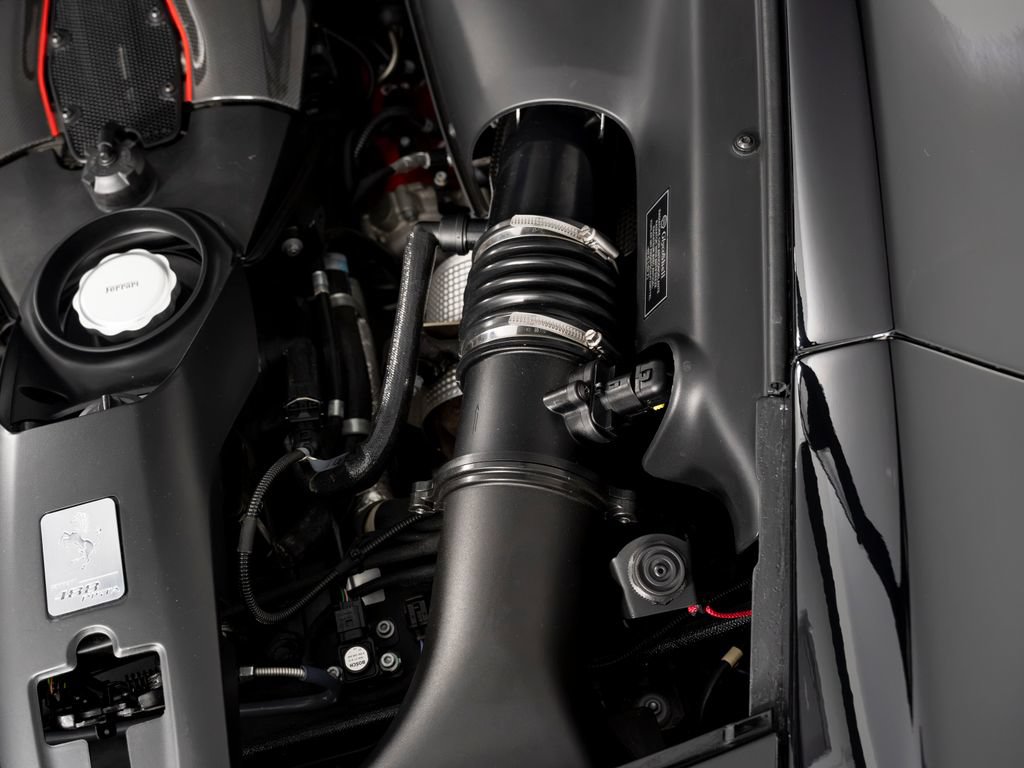 Used 2020 Ferrari 488 Pista Coupe RWD image 71