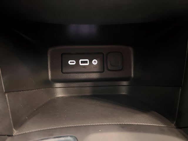 Certified 2023 Chevrolet Equinox LT FWD image 14