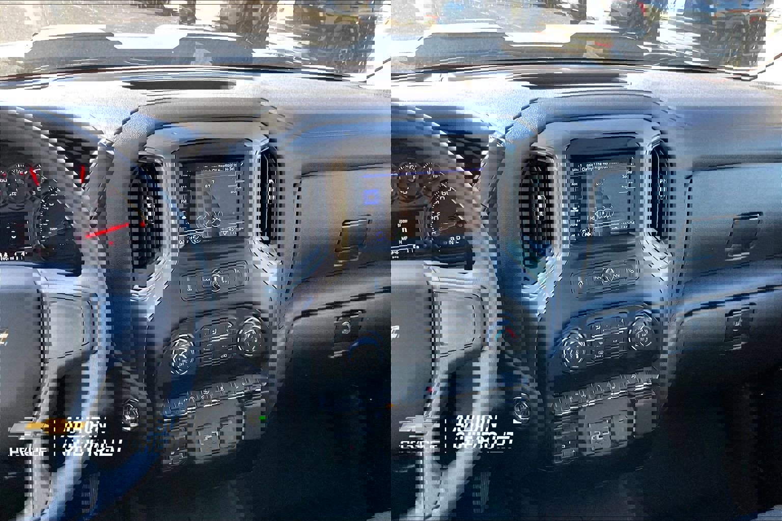 New 2026 Chevrolet Silverado 1500 Custom Trail Boss w/ LPO, Dark Essentials Package image 7