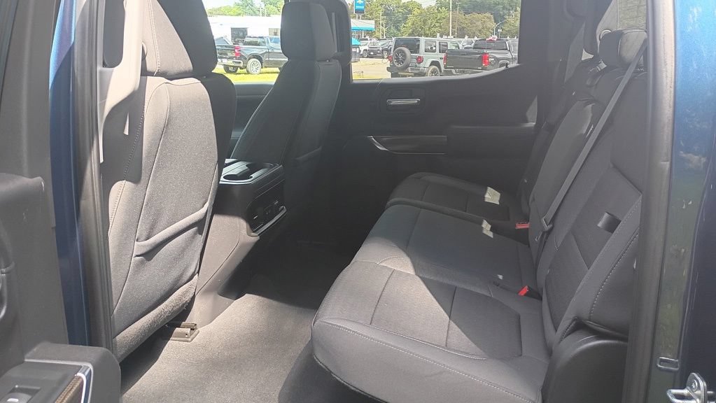 Used 2021 Chevrolet Silverado 1500 RST w/ Convenience Package II AWD/4WD image 14