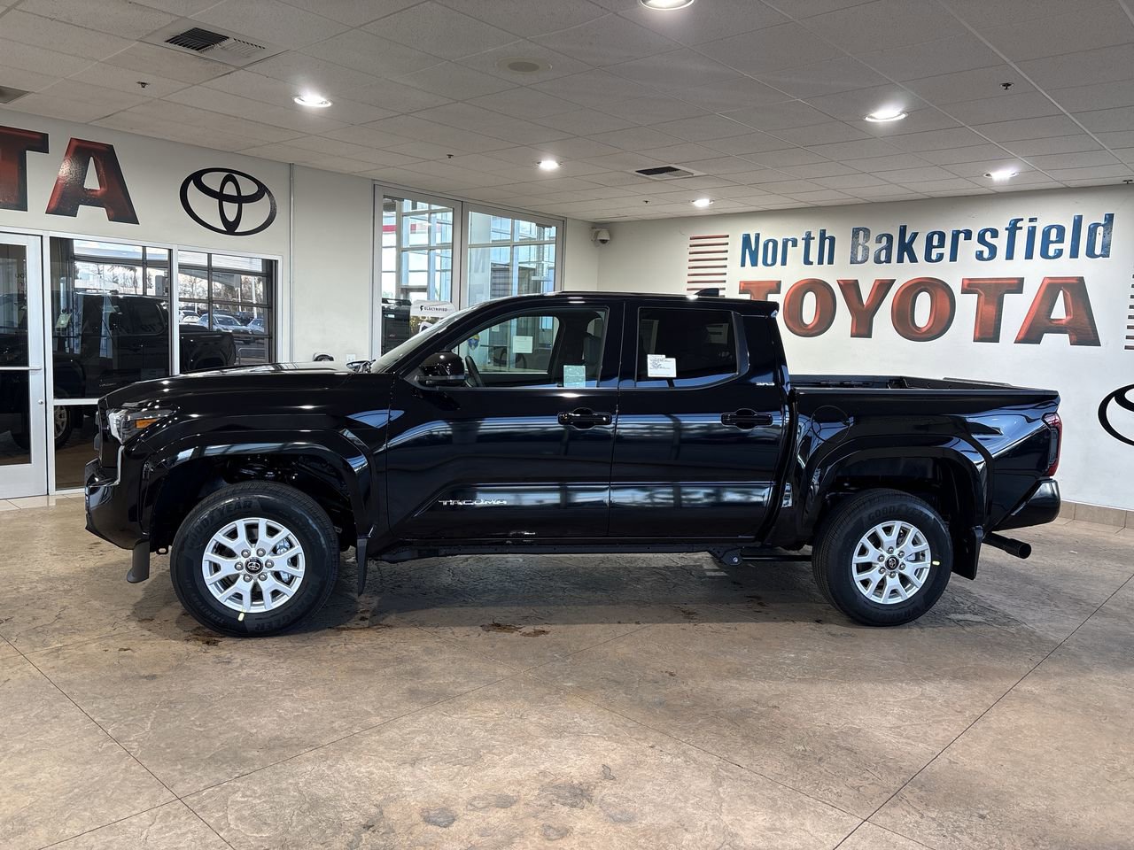 New 2026 Toyota Tacoma SR5 AWD/4WD image 7