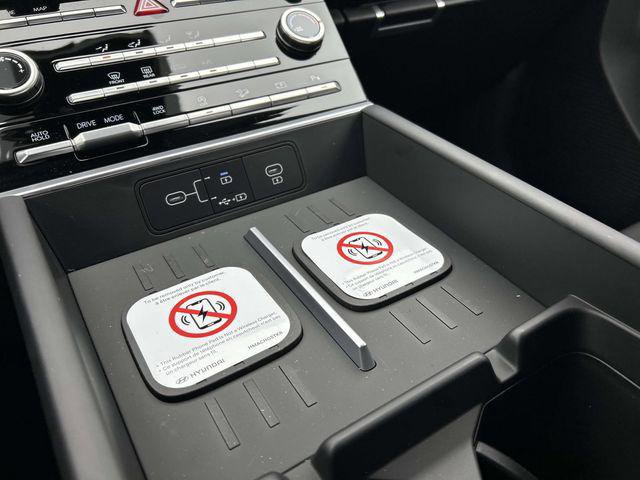 New 2026 Hyundai Santa Fe SE image 11