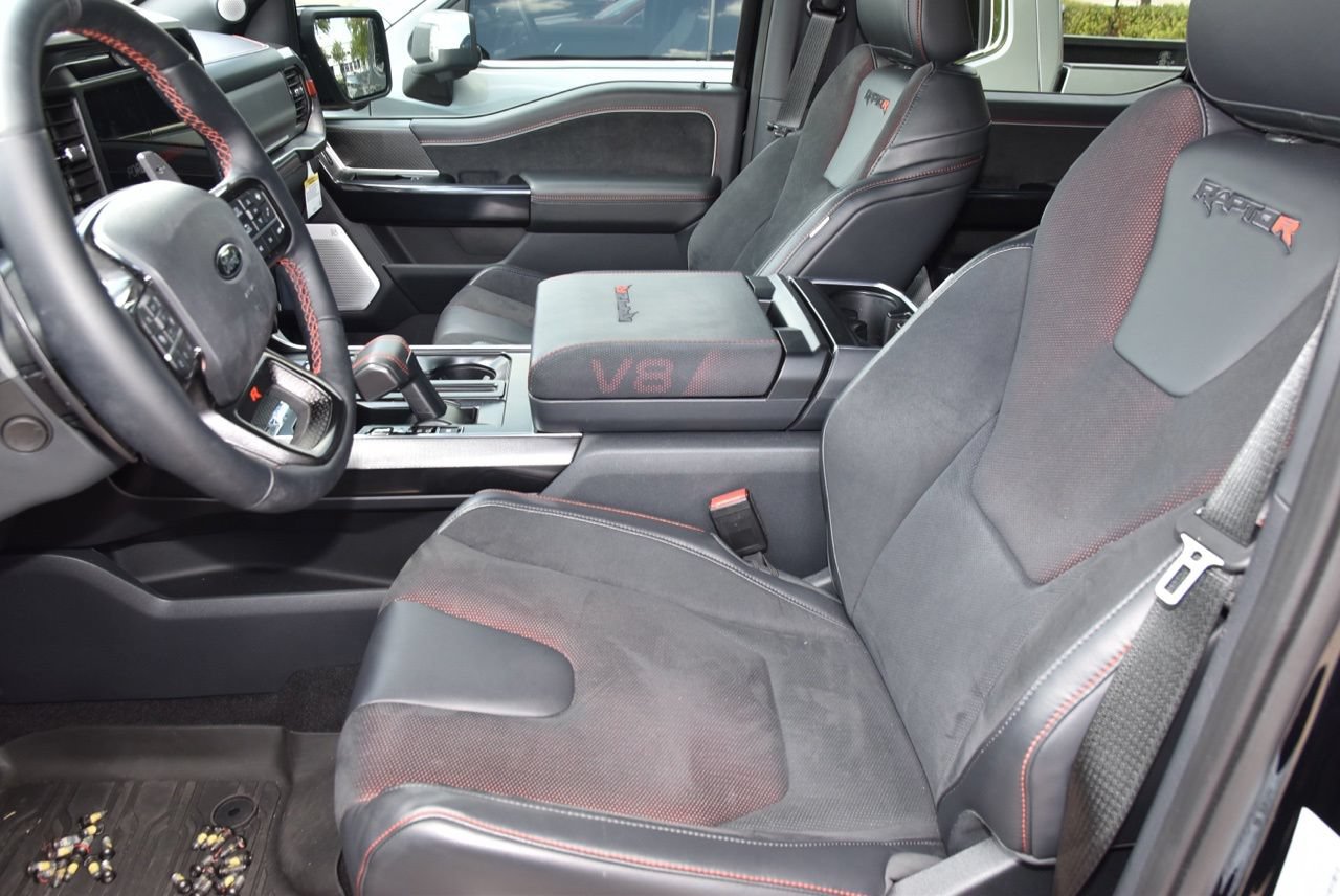Used 2025 Ford F150 Raptor w/ Equipment Group 803A Raptor R AWD/4WD image 9