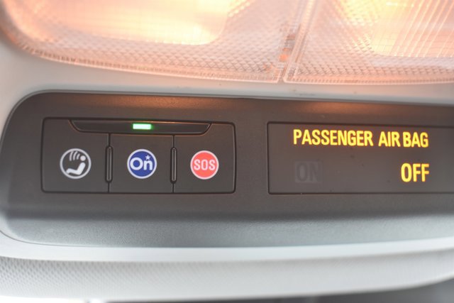 Used 2025 Chevrolet TrailBlazer LT image 27