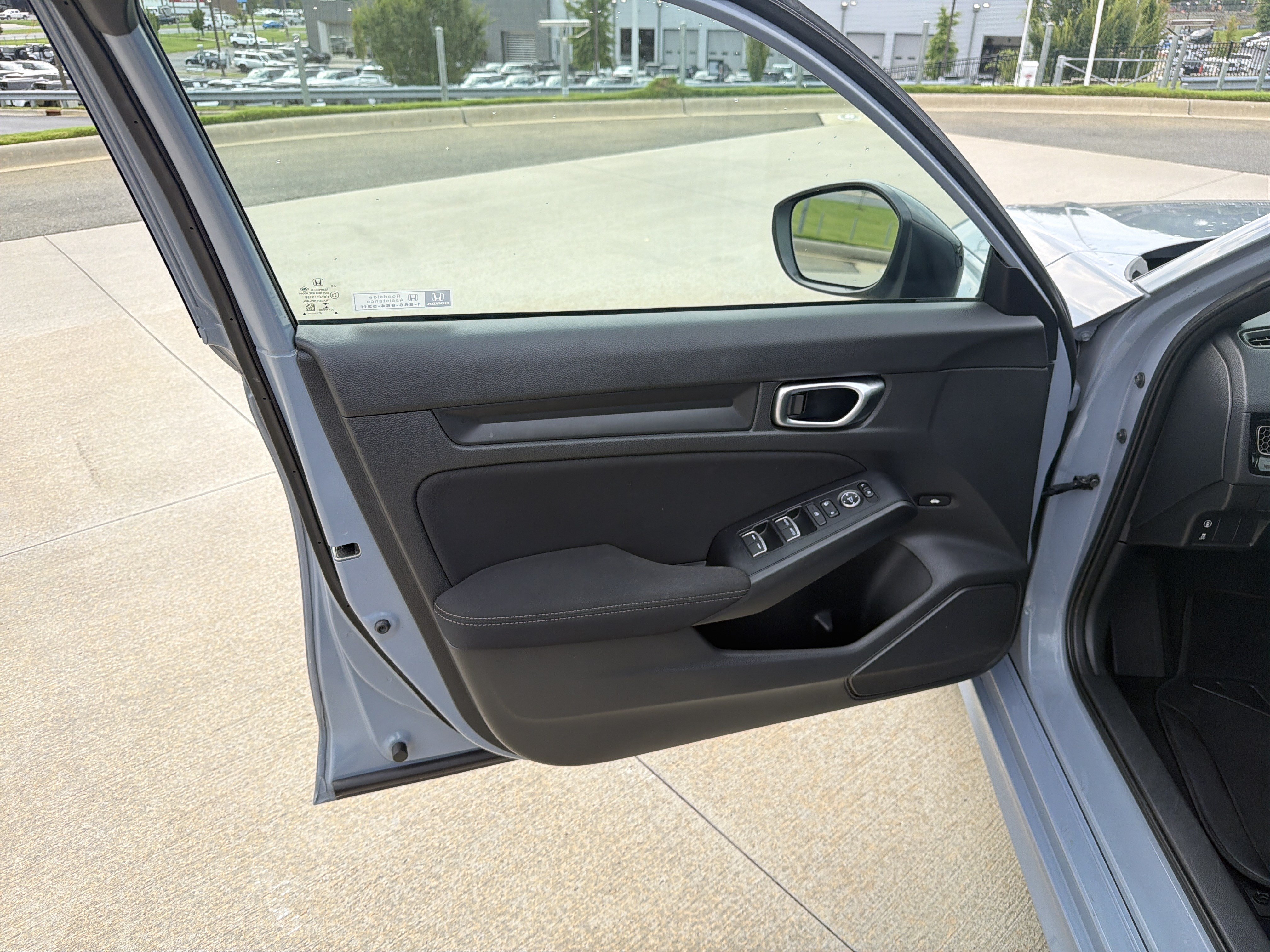 Used 2022 Honda Civic Sport image 14