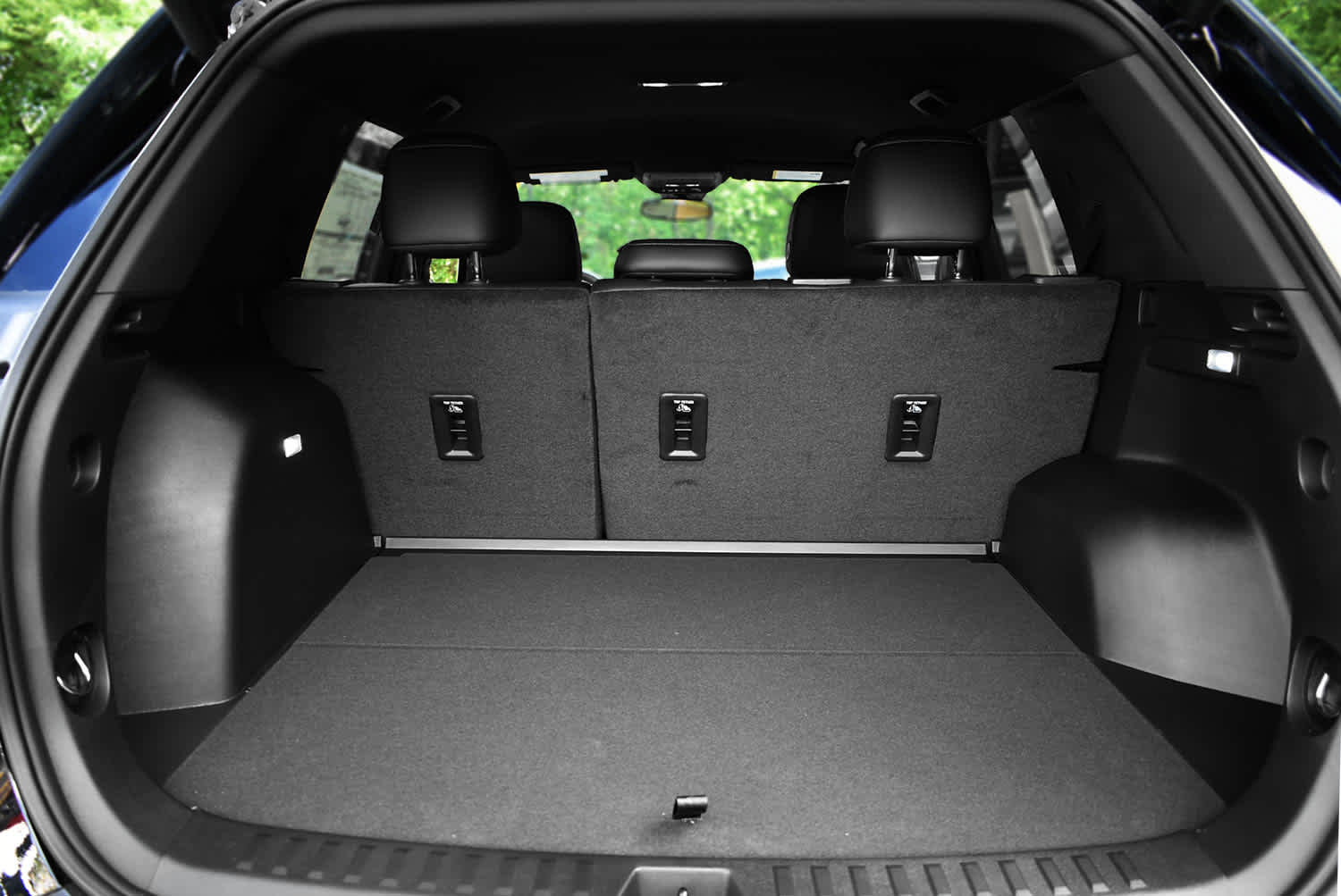 New 2026 Chevrolet Equinox ACTIV AWD/4WD image 8