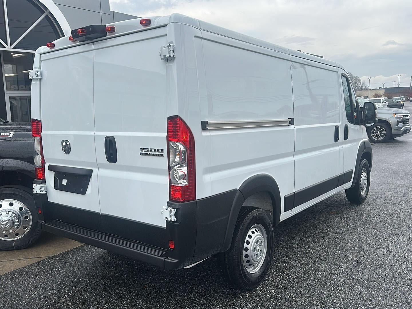 New 2026 RAM ProMaster 1500 w/ Convenience Group FWD image 8