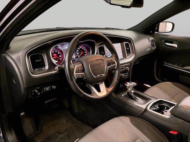 Used 2016 Dodge Charger R/T RWD image 12