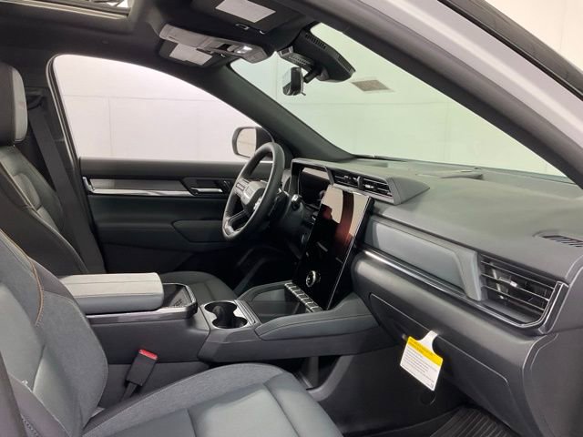 New 2026 GMC Terrain AT4 w/ Convenience Package III image 33