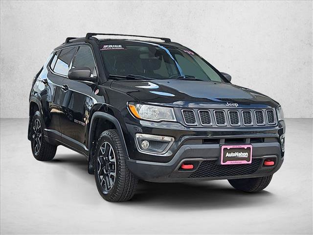 Used 2019 Jeep Compass Trailhawk AWD/4WD image 3