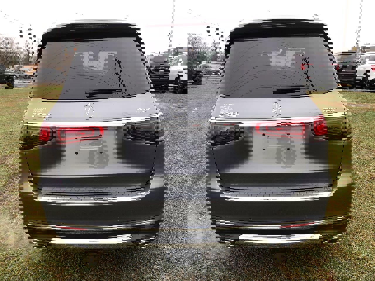 Used 2021 Mercedes-Benz GLS 450 4MATIC image 11