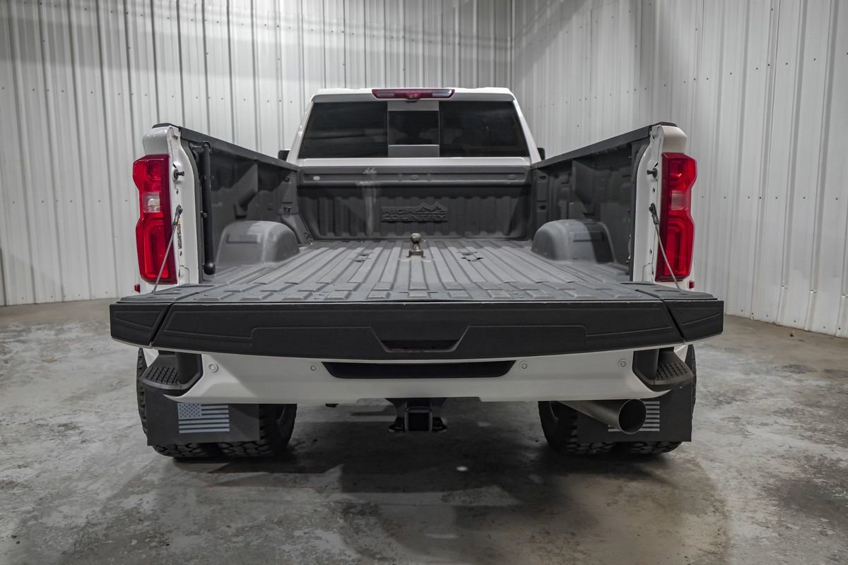Used 2022 Chevrolet Silverado 3500 High Country image 62