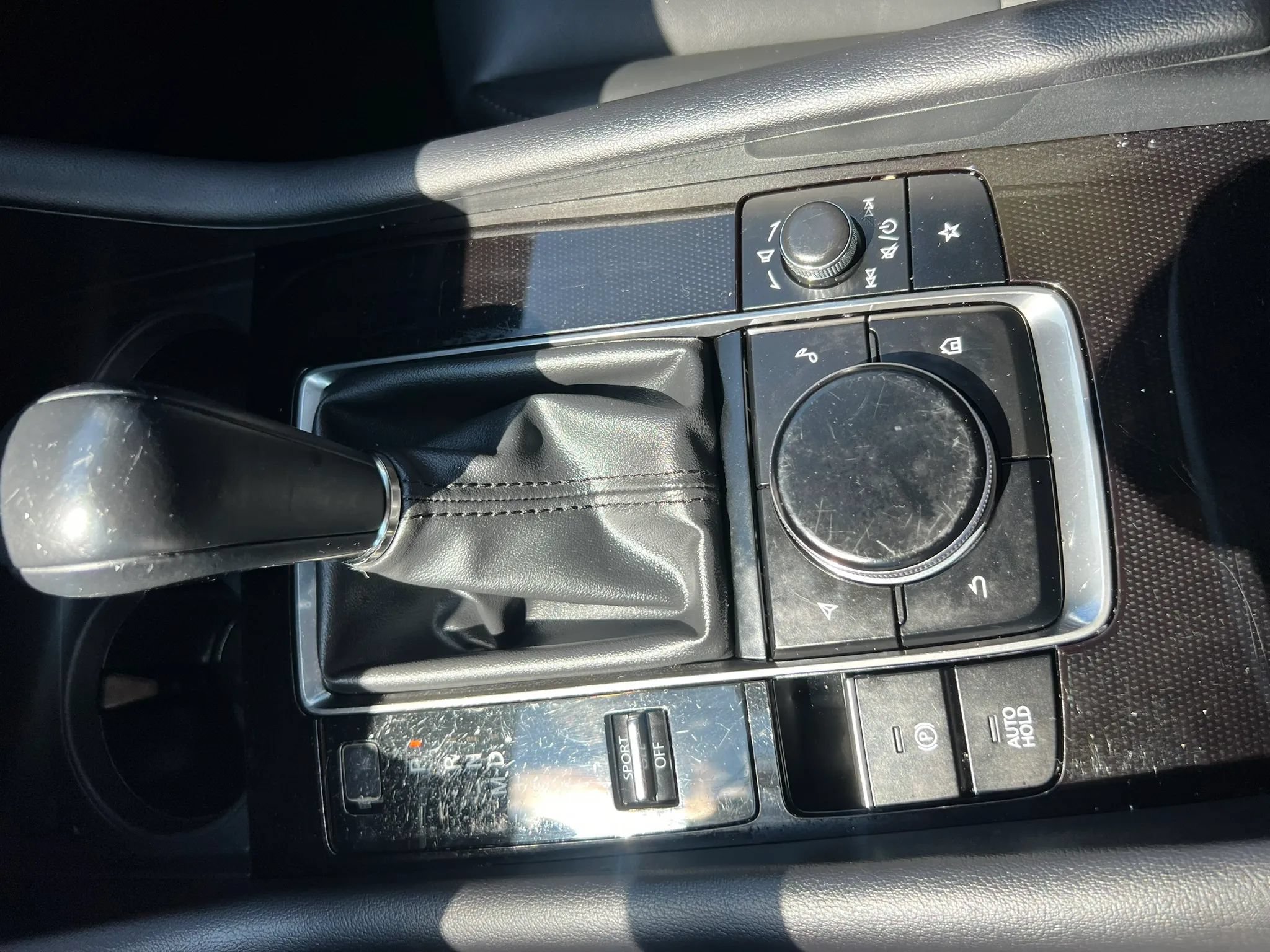 Used 2023 MAZDA MAZDA3 s FWD image 23