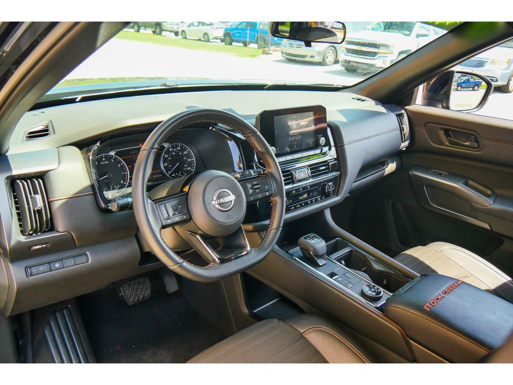 Used 2023 Nissan Pathfinder Rock Creek AWD/4WD image 11