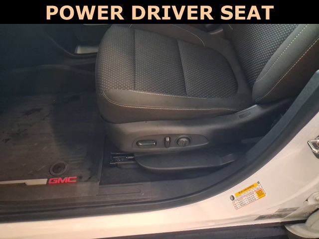 Used 2023 GMC Acadia SLE w/ Driver Convenience Package image 15