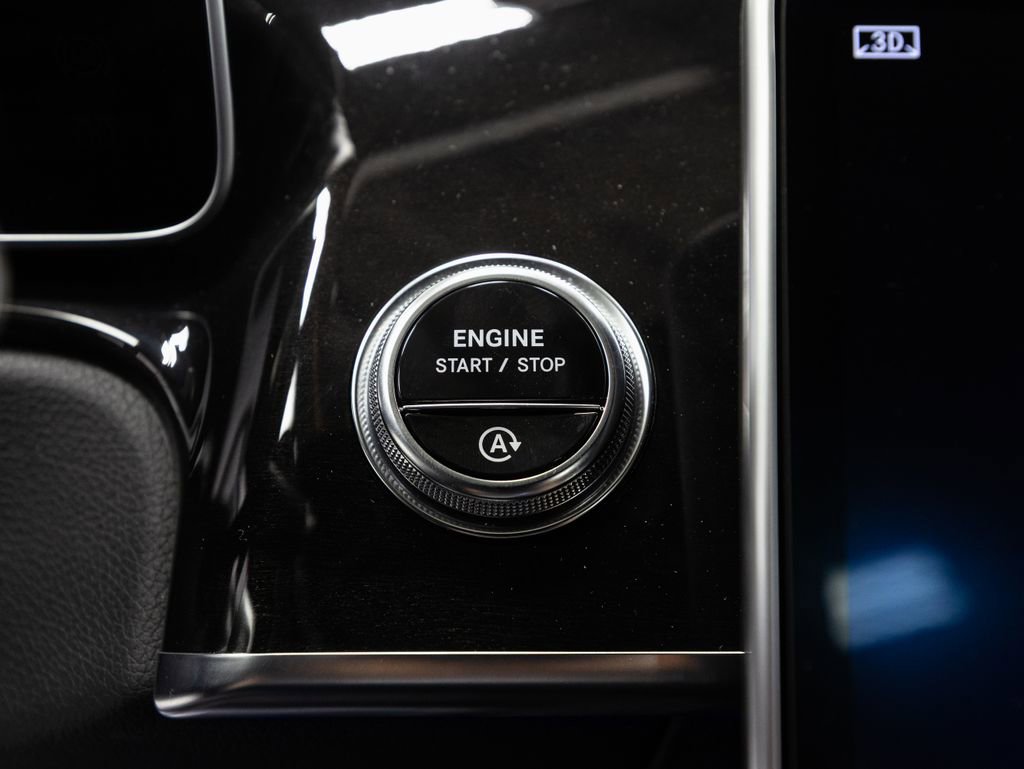 Used 2023 Mercedes-Benz S 580 4MATIC Sedan image 16