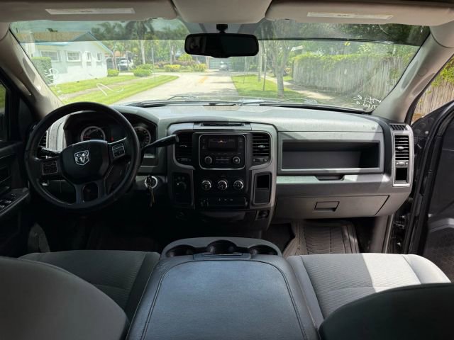 Used 2017 RAM 2500 Tradesman w/ Chrome Appearance Group image 14