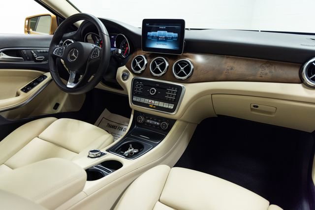 Used 2018 Mercedes-Benz GLA 250 4MATIC image 26
