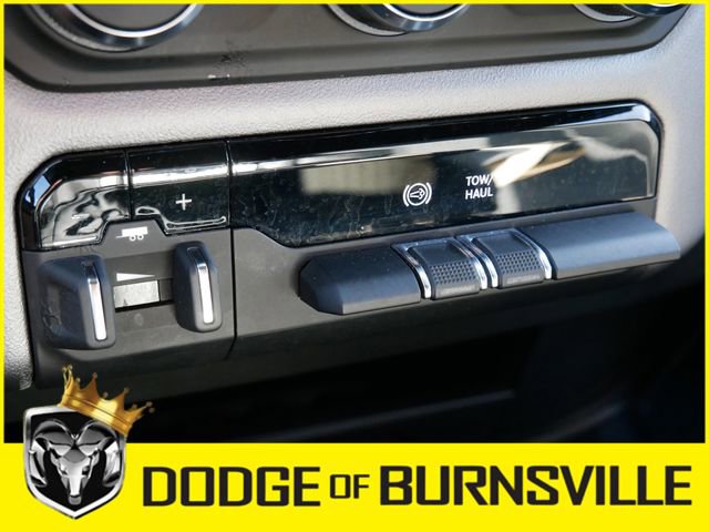 Used 2024 RAM 3500 Big Horn image 23