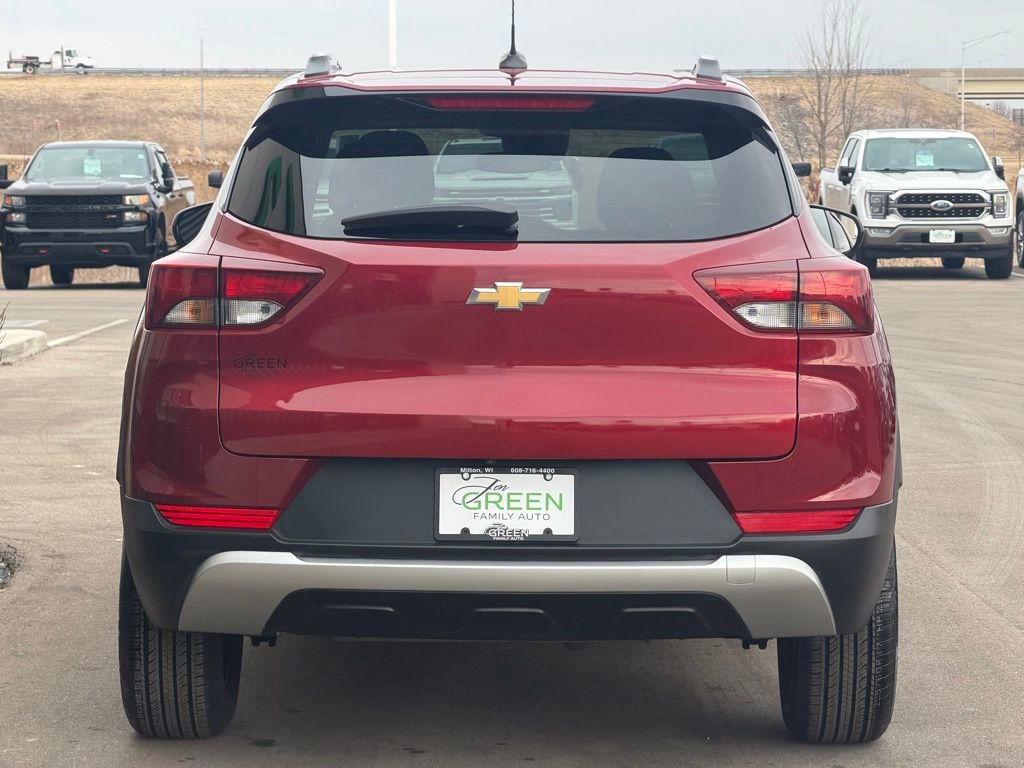Used 2021 Chevrolet TrailBlazer LT FWD image 8