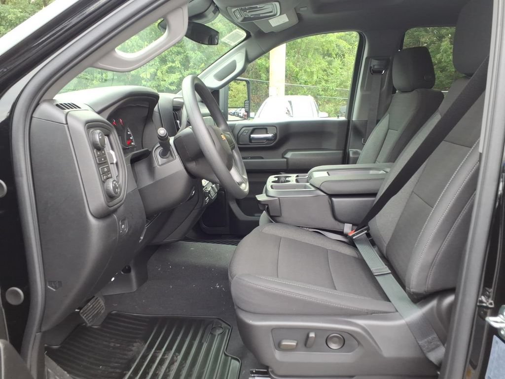 New 2026 Chevrolet Silverado 2500 Custom w/ Custom Convenience Package AWD/4WD image 12
