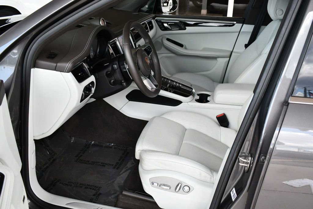 Used 2017 Porsche Macan S image 14