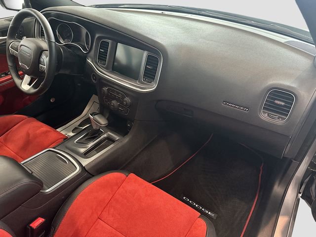 Used 2016 Dodge Charger R/T Scat Pack w/ Technology Group image 30