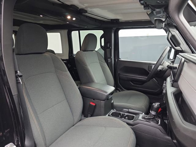 Used 2025 Jeep Wrangler Willys image 44