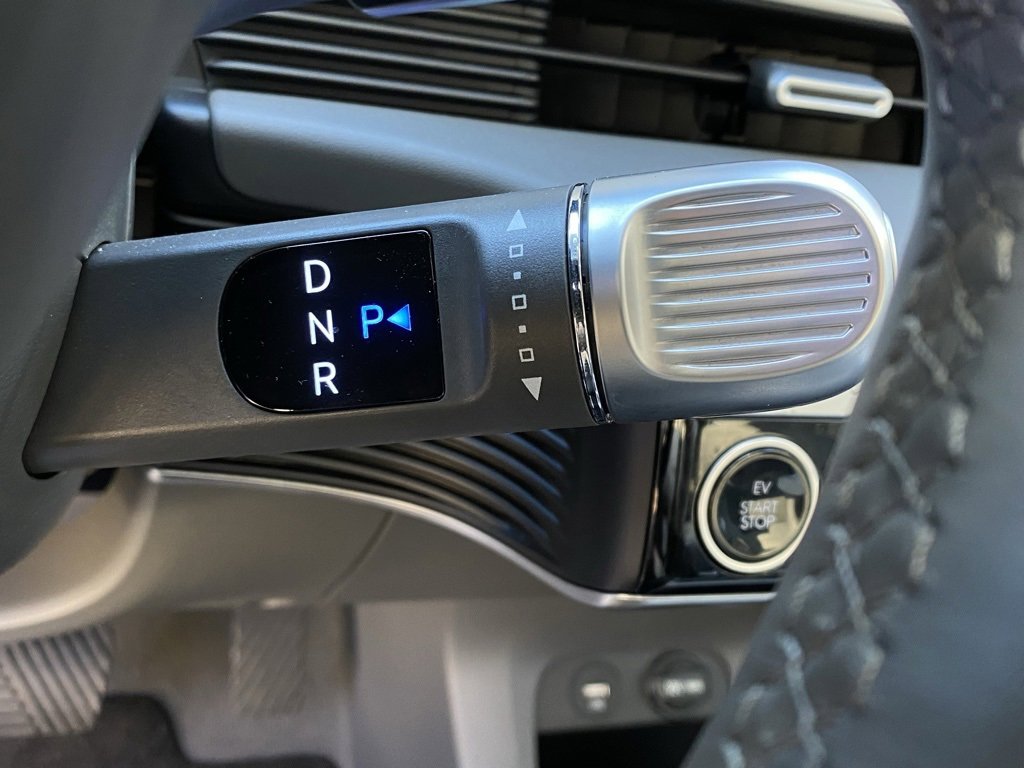 Used 2024 Hyundai Ioniq 5 SEL image 18