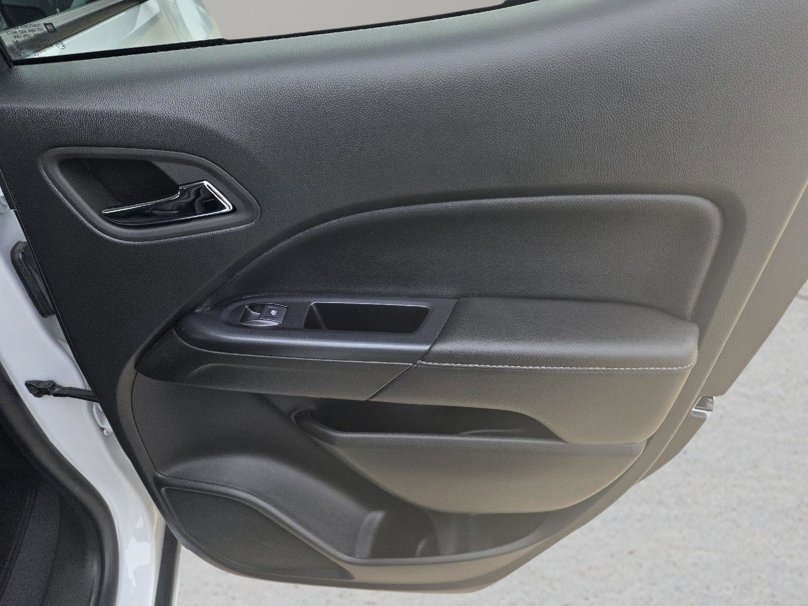 Used 2022 GMC Canyon Elevation w/ Elevation Premium Package image 34