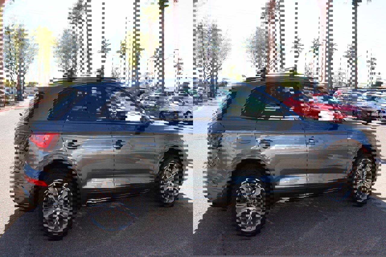 Used 2025 Audi Q5 2.0T Premium image 7