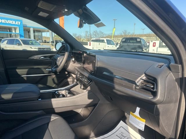 New 2026 Chevrolet Traverse LT w/ Driver Confidence Package FWD image 35