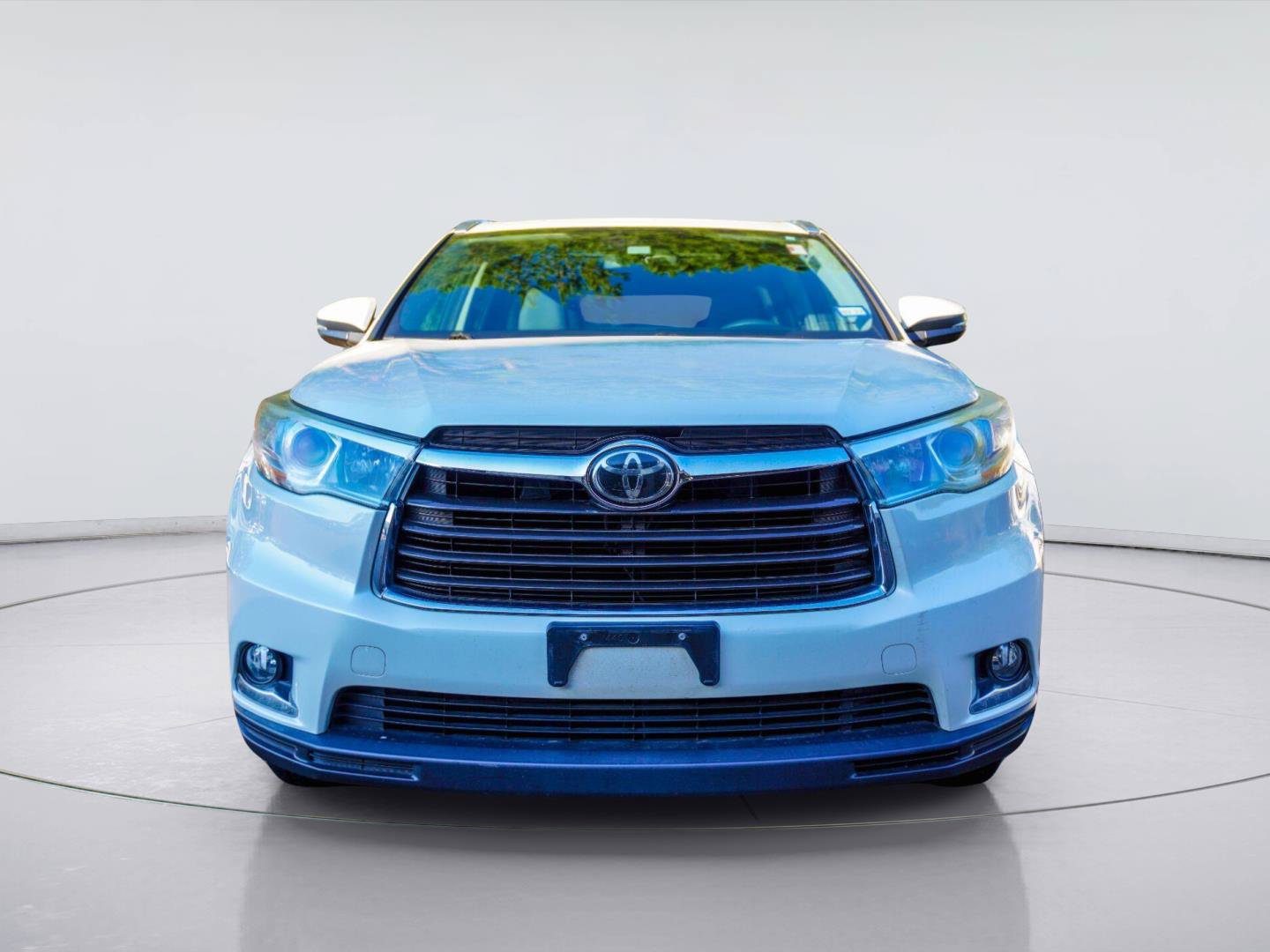 Used 2014 Toyota Highlander Limited Platinum FWD image 4