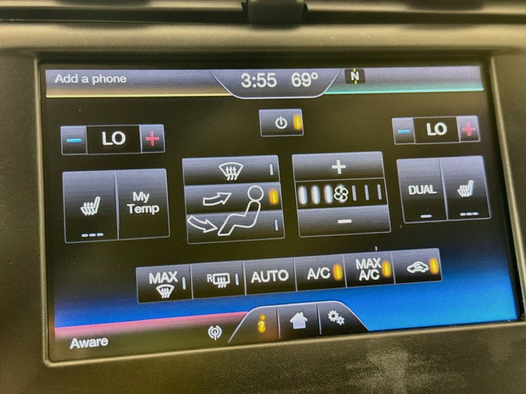 Used 2016 Ford Fusion SE w/ Equipment Group 202A AWD/4WD image 17