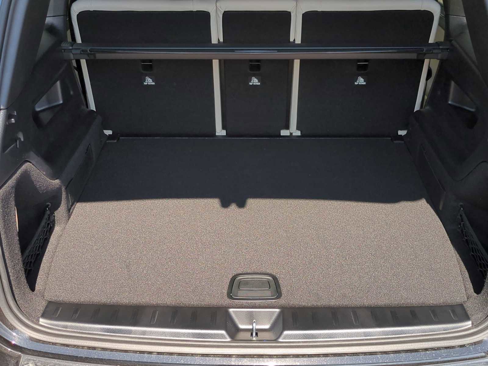 Used 2025 Mercedes-Benz GLB 250 4MATIC image 35